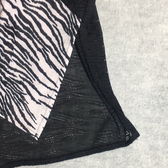 CHICO’S TRAVELERS Animal Print & Lace Versatile Extra Long Line Tunic Top - Picture 10 of 16